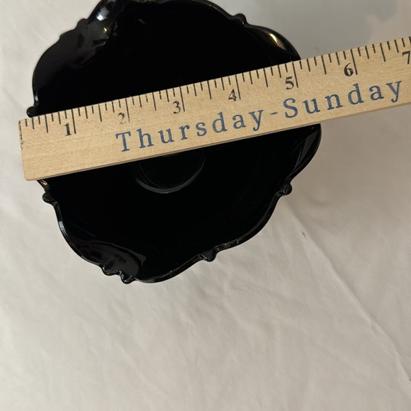 L.E. Smith Black Amethyst Vintage 3 Footed Condiment Bowl with Glass Ladle - Picture 11 of 11